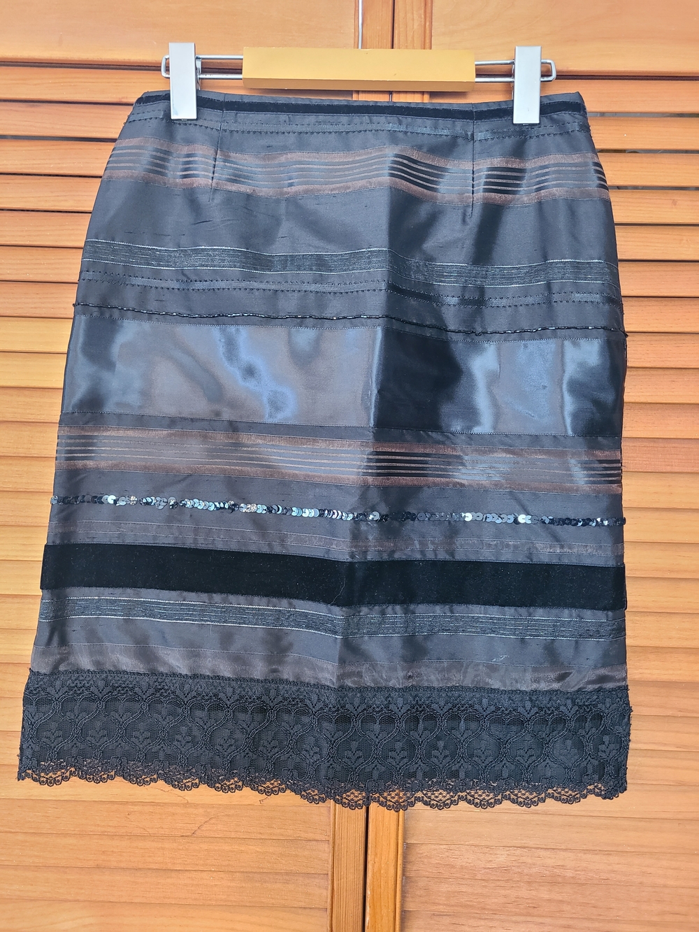 Black Lace Hem Silk Pencil Skirt